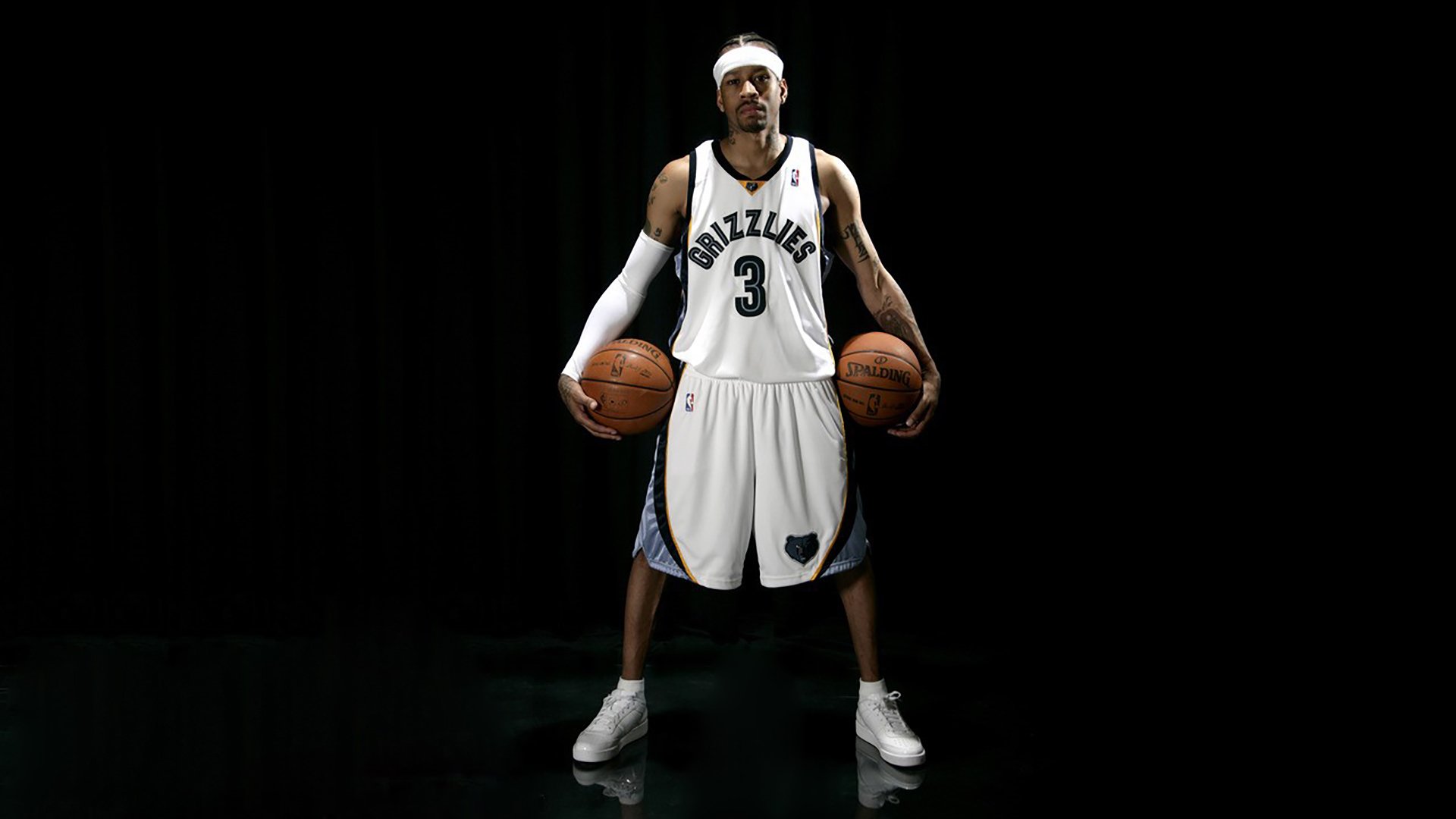 爱游戏官方入口 -字母哥回归赛场，连败首场状态亮眼，TL观众沸腾！